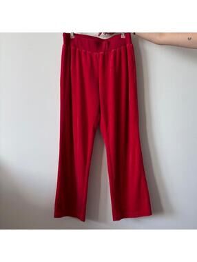 Liquido Women's Red Trousers